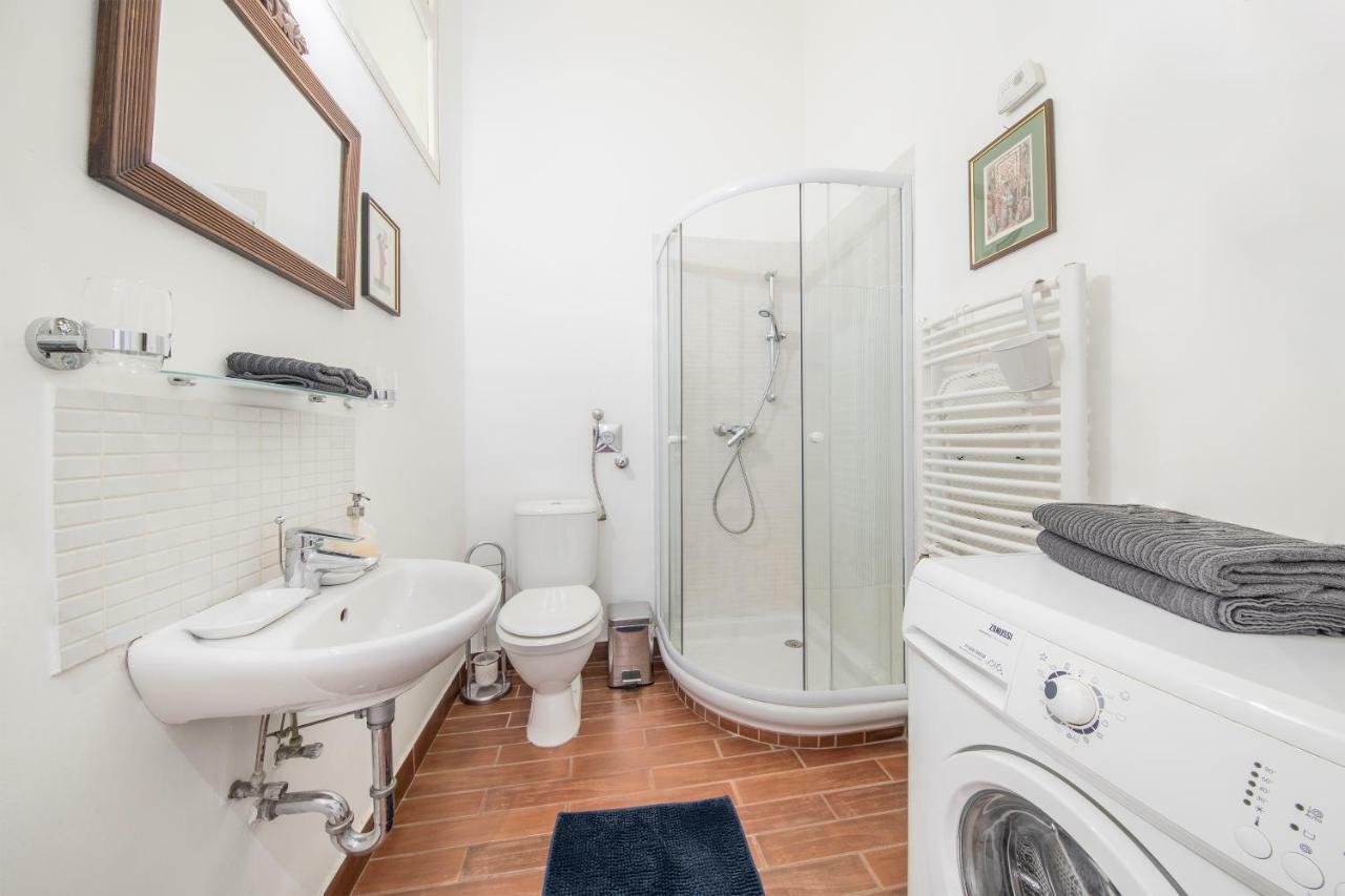 Atlanta Apartment Is In The Heart Of Budapesta Exterior foto