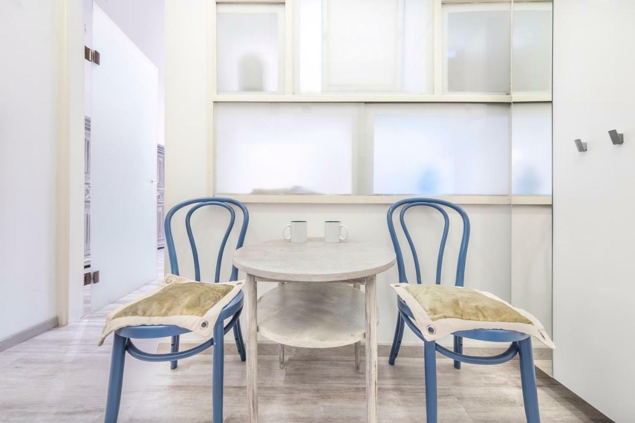 Atlanta Apartment Is In The Heart Of Budapesta Exterior foto